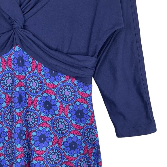 Title Nine Dress Small Twist Front Geometric Print Fit Flare Knee Length Stretch - Picture 4 of 10